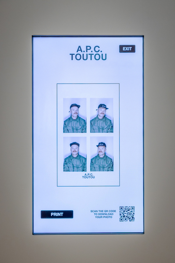 A.P.C - Classic Photo Booth